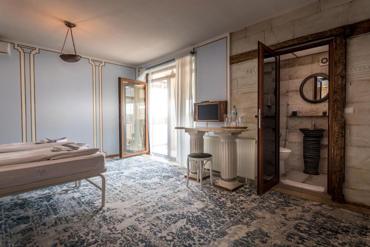 Tihiat Kut Complex Hotel Kyustendil Luaran gambar