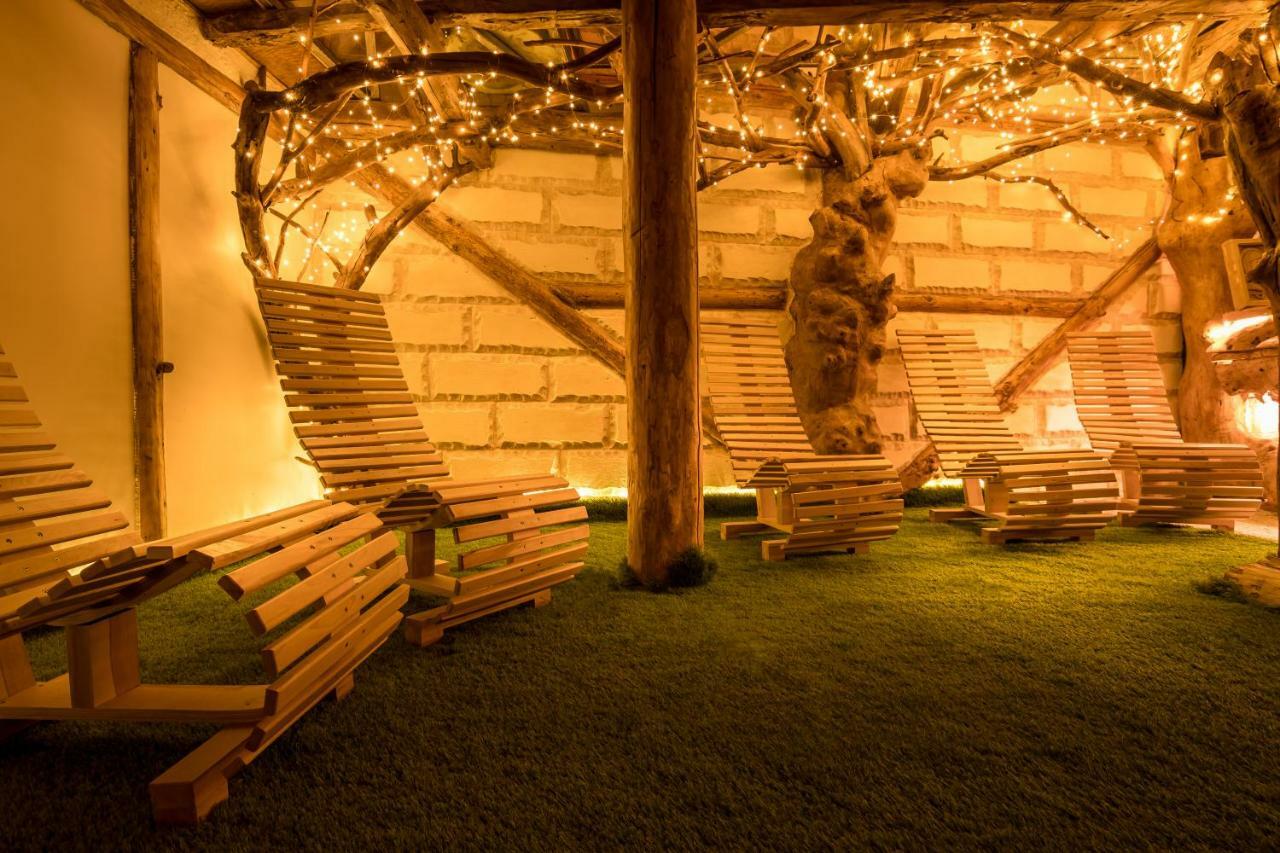Tihiat Kut Complex Hotel Kyustendil Luaran gambar